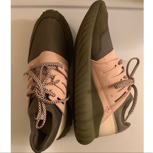 CUSTOMIZED Adidas Sneakers